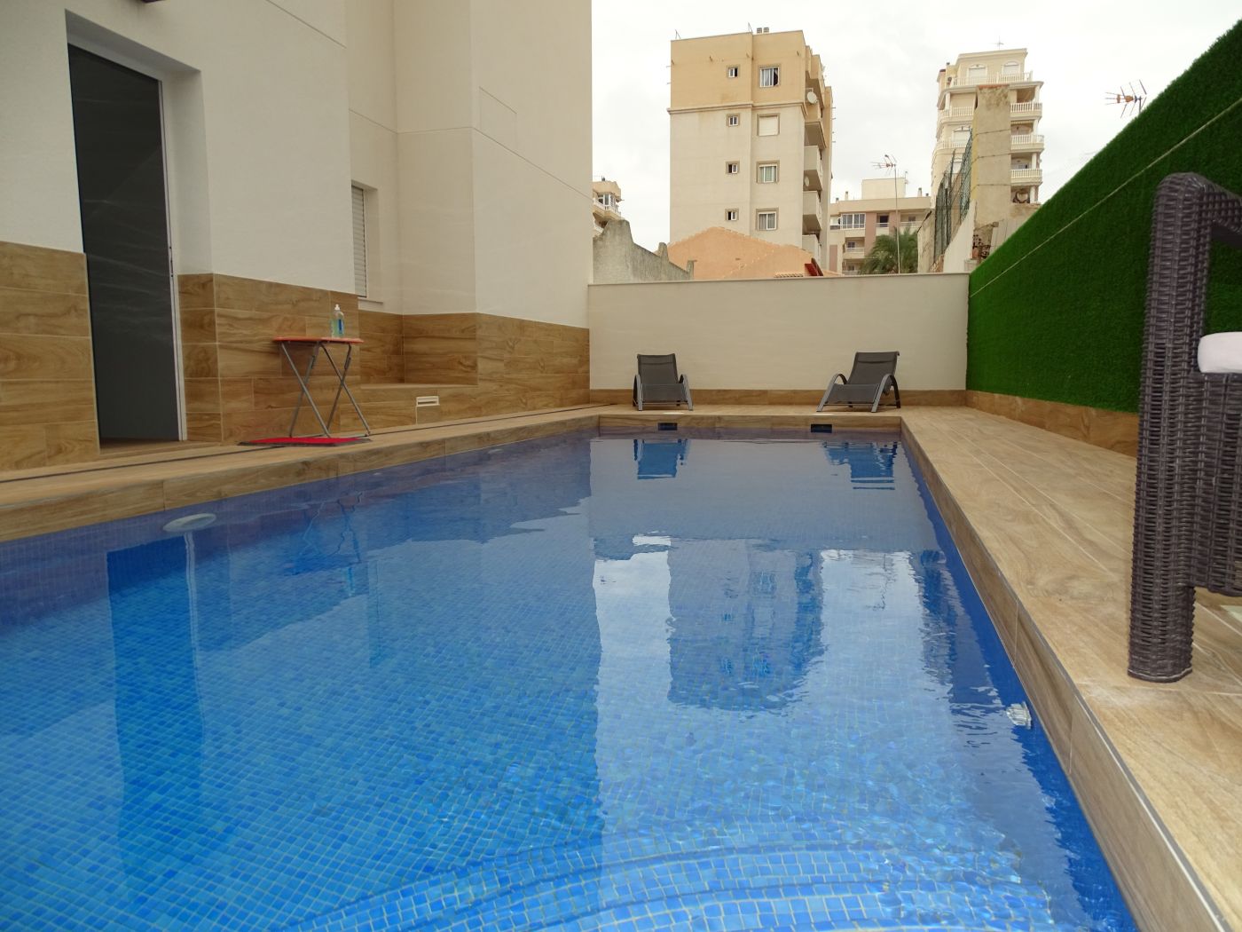 Welcome to Alegria 9 and this Penthouse apartment. image 5