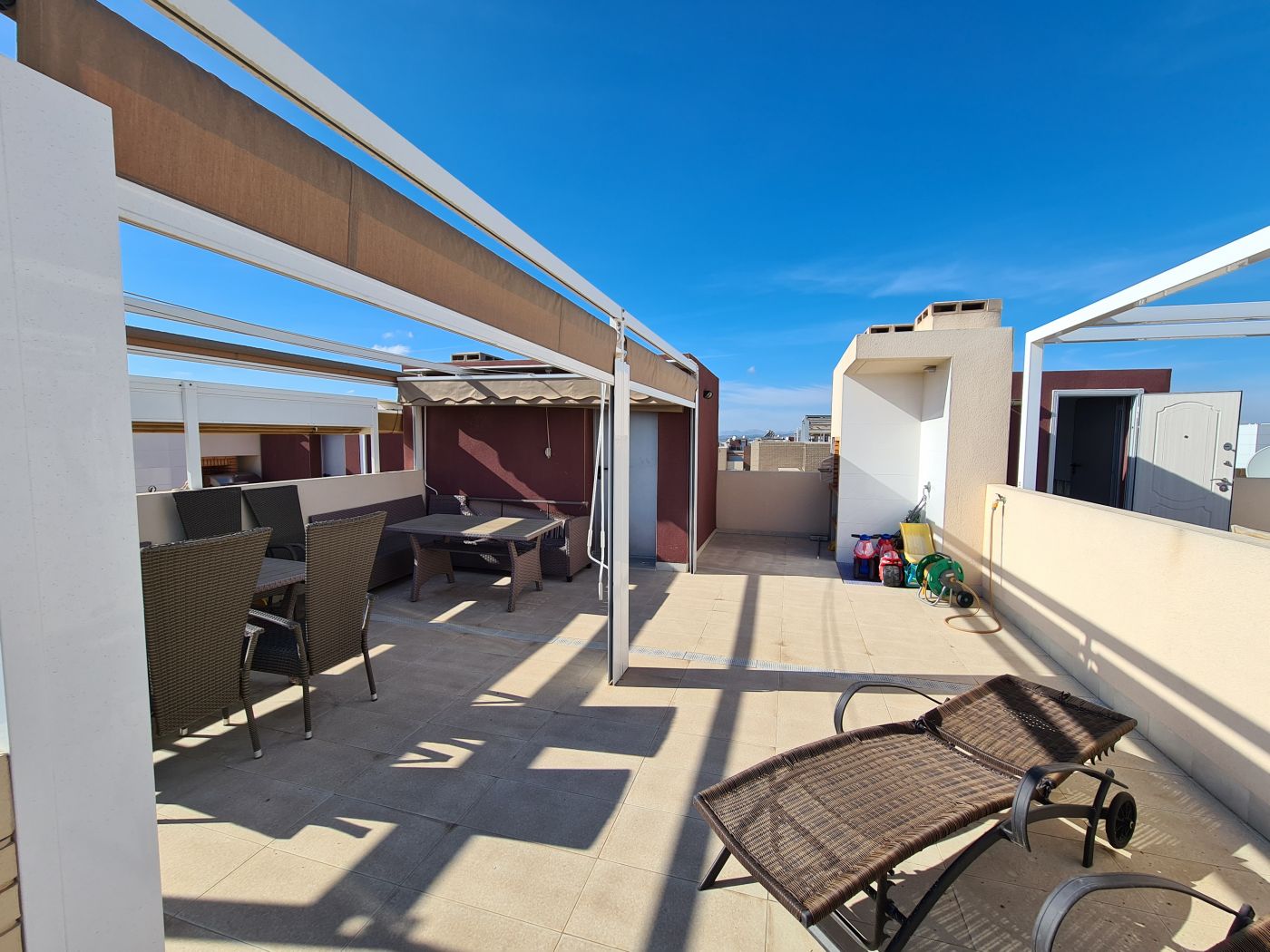 Wonderful penthouse apartment in Aguas Nuevas! photo 1