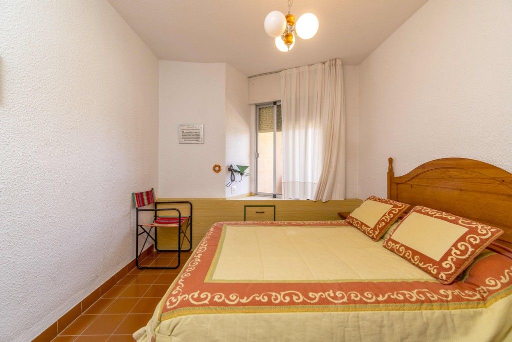 3 BEDROOM APARTMENT 400 M FROM THE BEACH IN LA ZENIA image 4