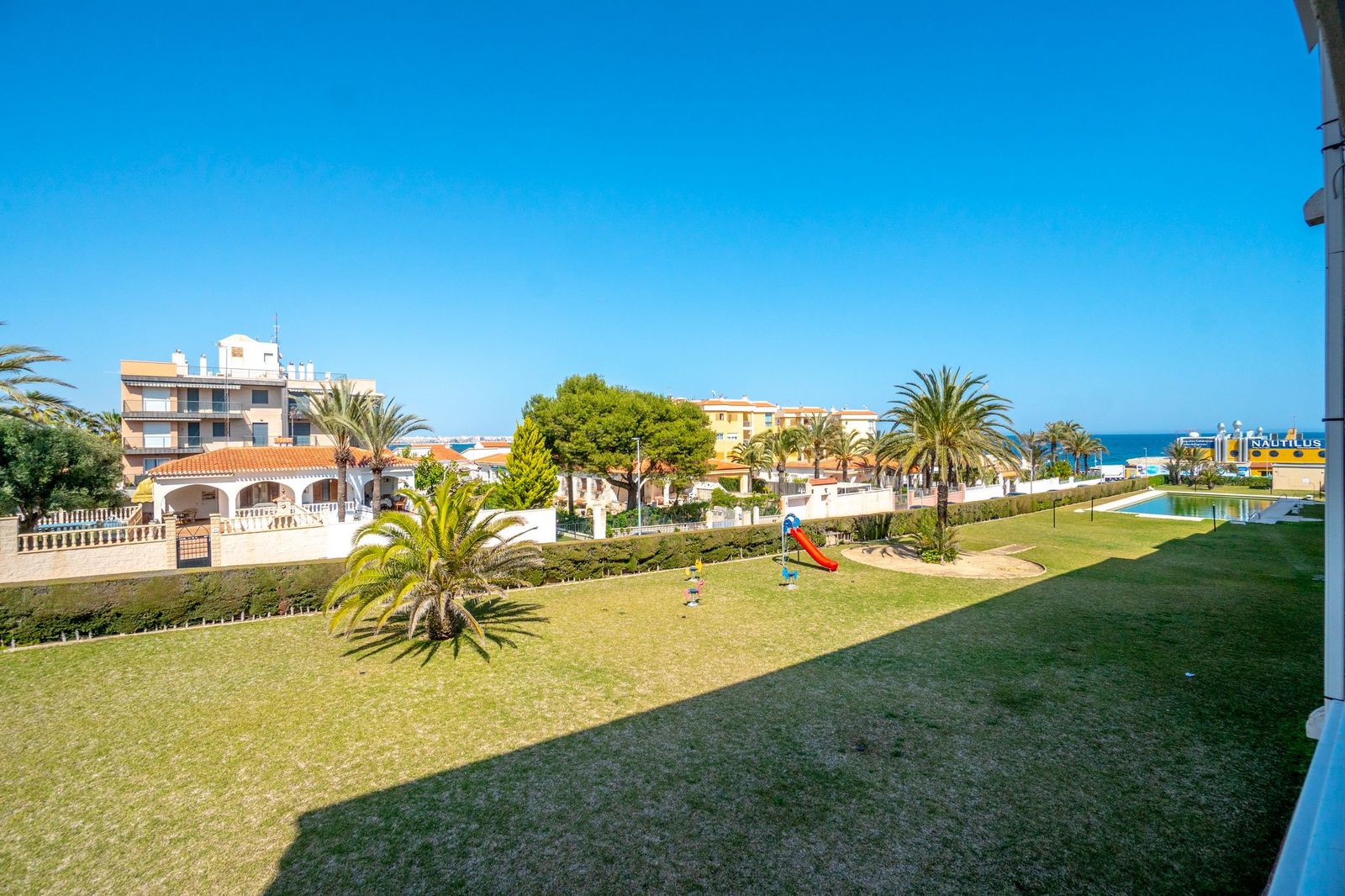 MODERN APARTMENT IN PUNTA PRIMA 50M FROM THE BEACH photo 1