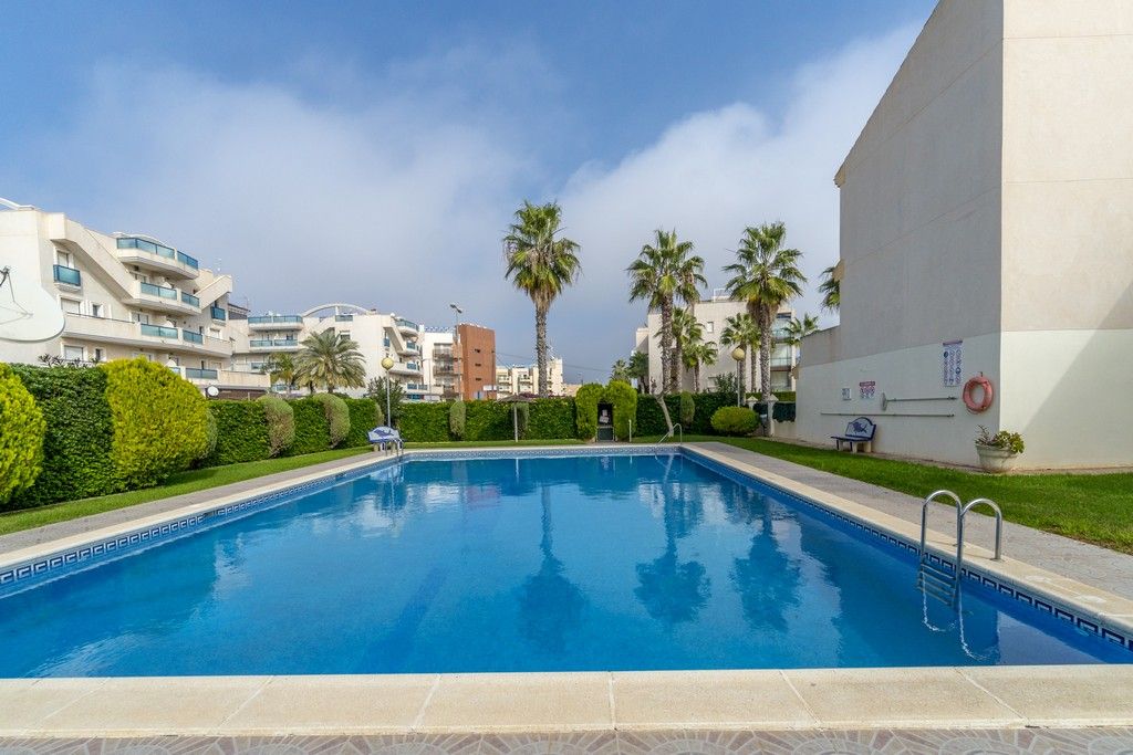 DUPLEX IN AGUAMARINA 200M FROM THE SEA photo 1