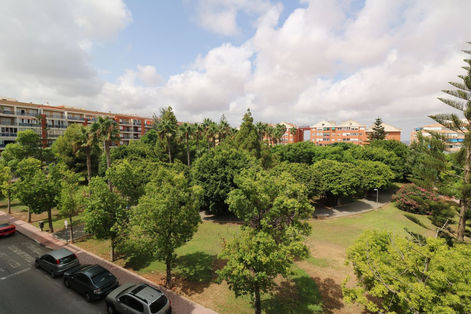 Completely renovated apartment 50 m from the beach Acequión photo 1