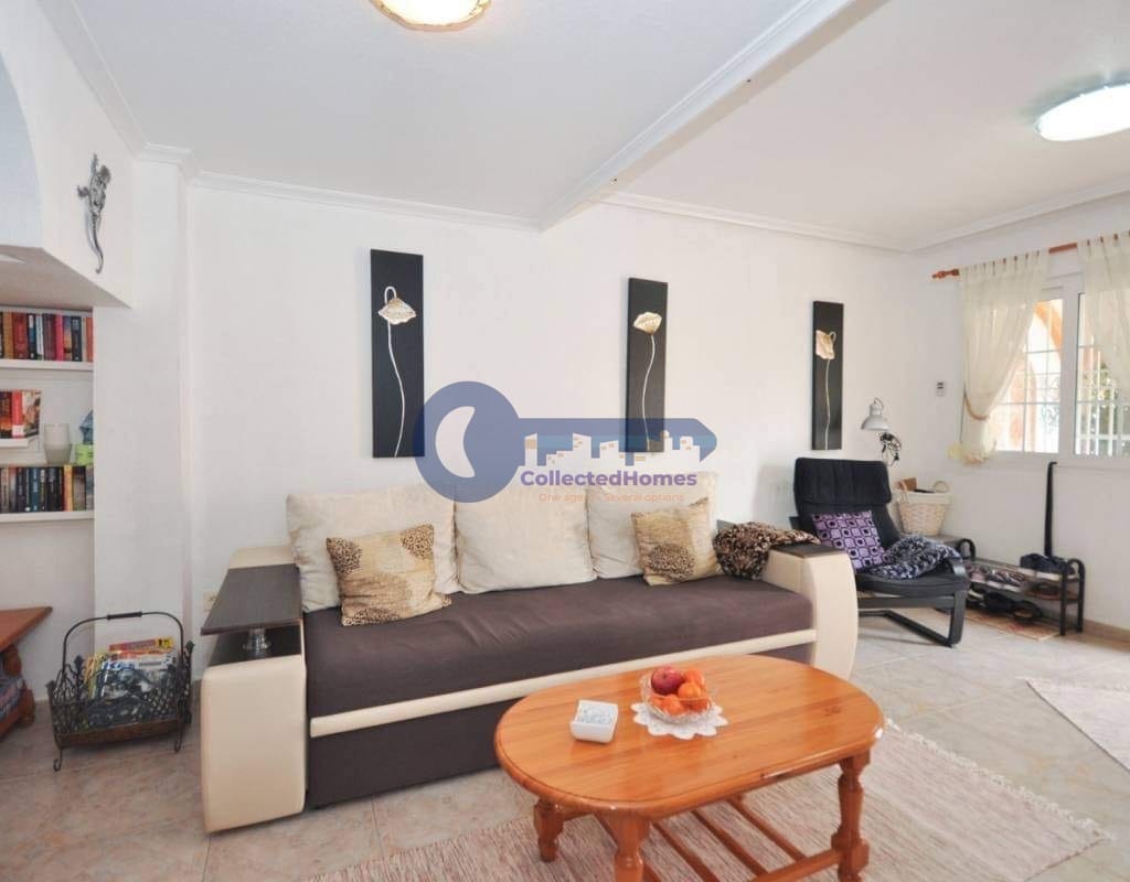 Duplex for sale in Playa Flamenca close to La Zenia Boulevard. image 3