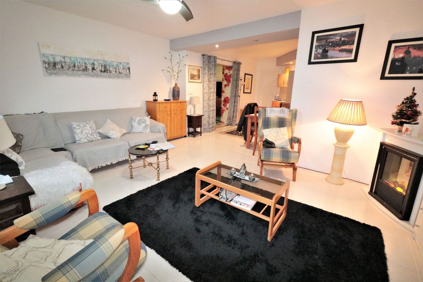 Large renovated 1 bedroom apartment in Torrevieja, Eliseos beach area, a few meters from the beach. image 5