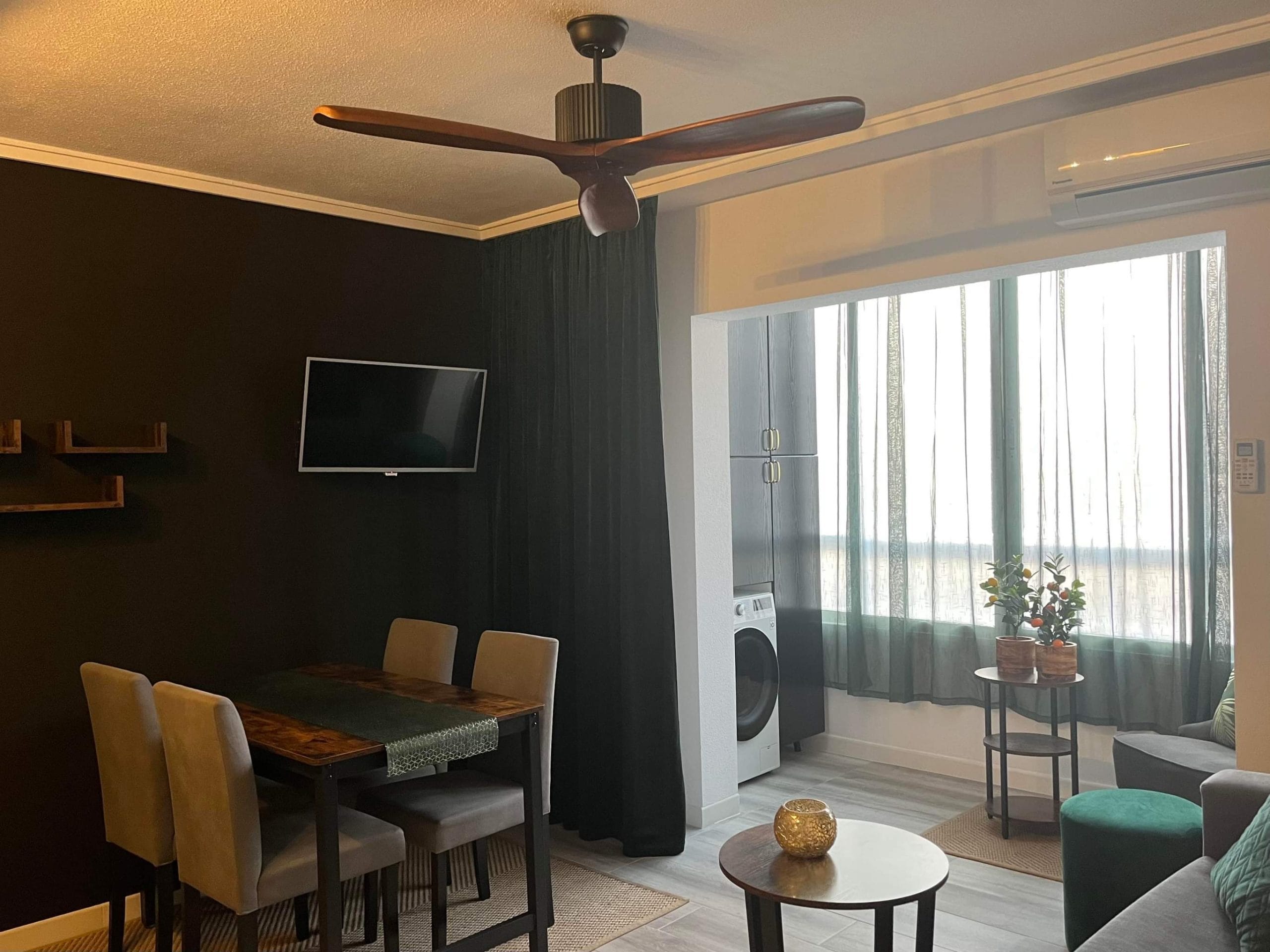 Completely renovated nice apartment in central Torrevieja. image 4