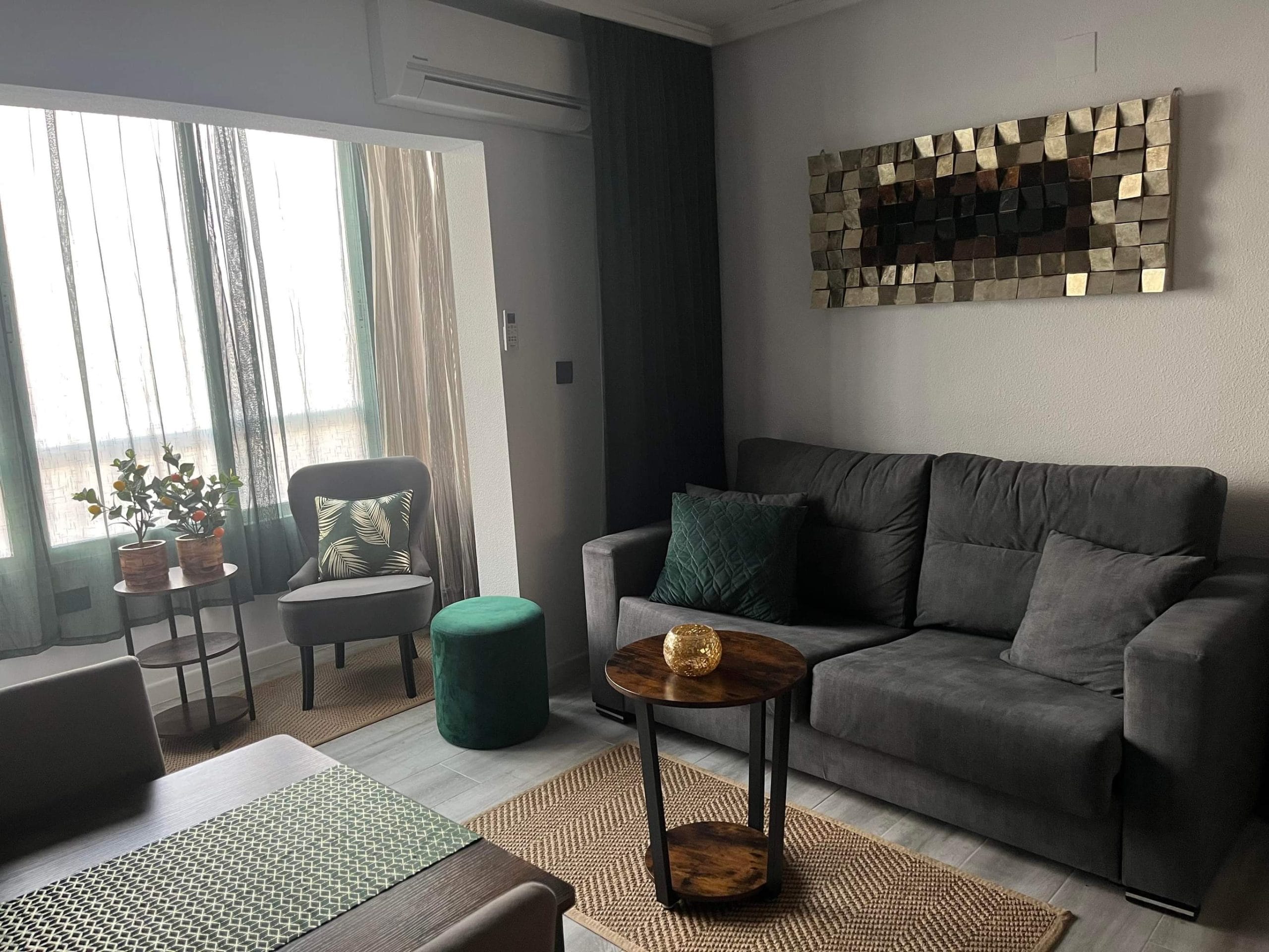 Completely renovated nice apartment in central Torrevieja. photo 1