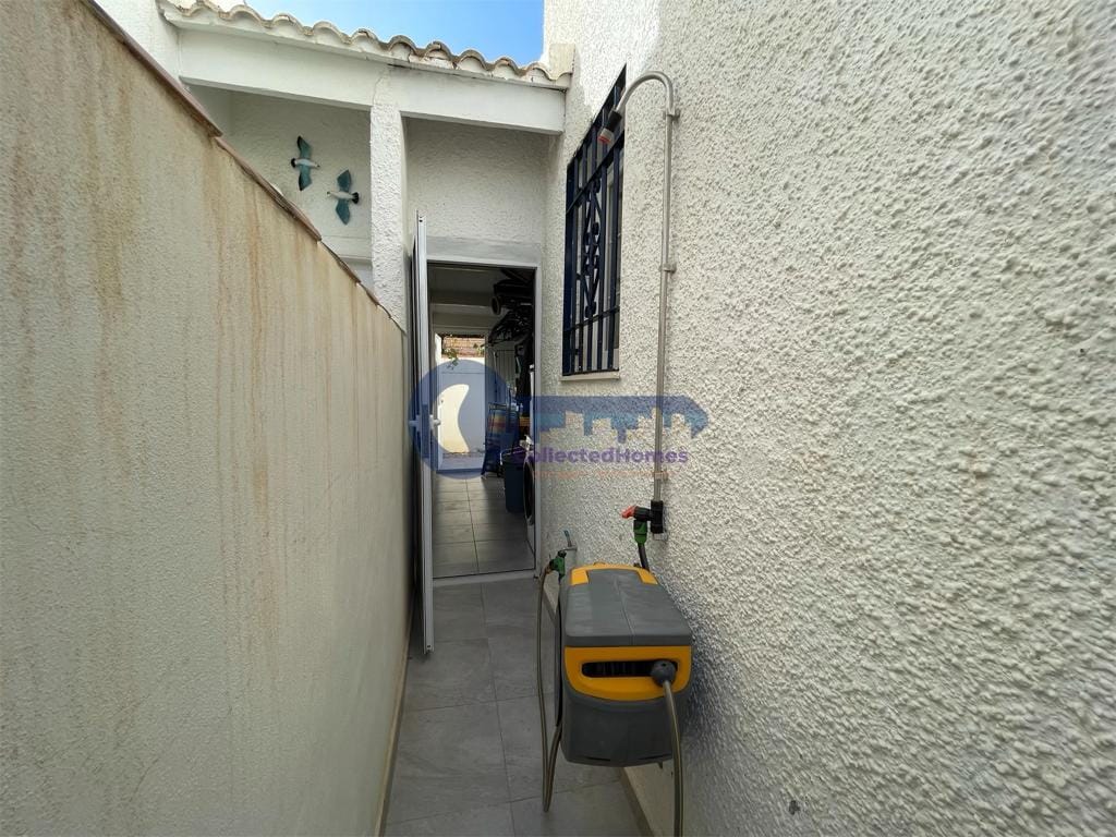 Completely renovated duplex in the popular area of ​​Rosaleda in Torrevieja! image 4