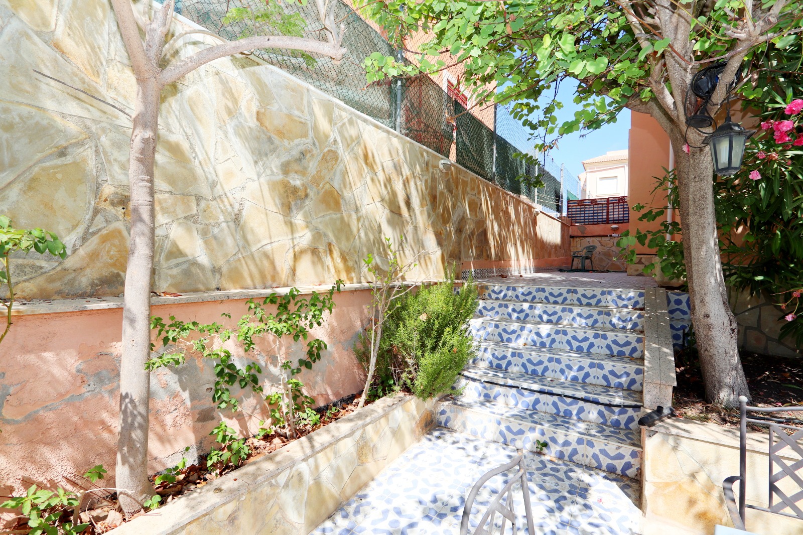 3 bedroom semi-detached villa in Playa Flamenca. image 3