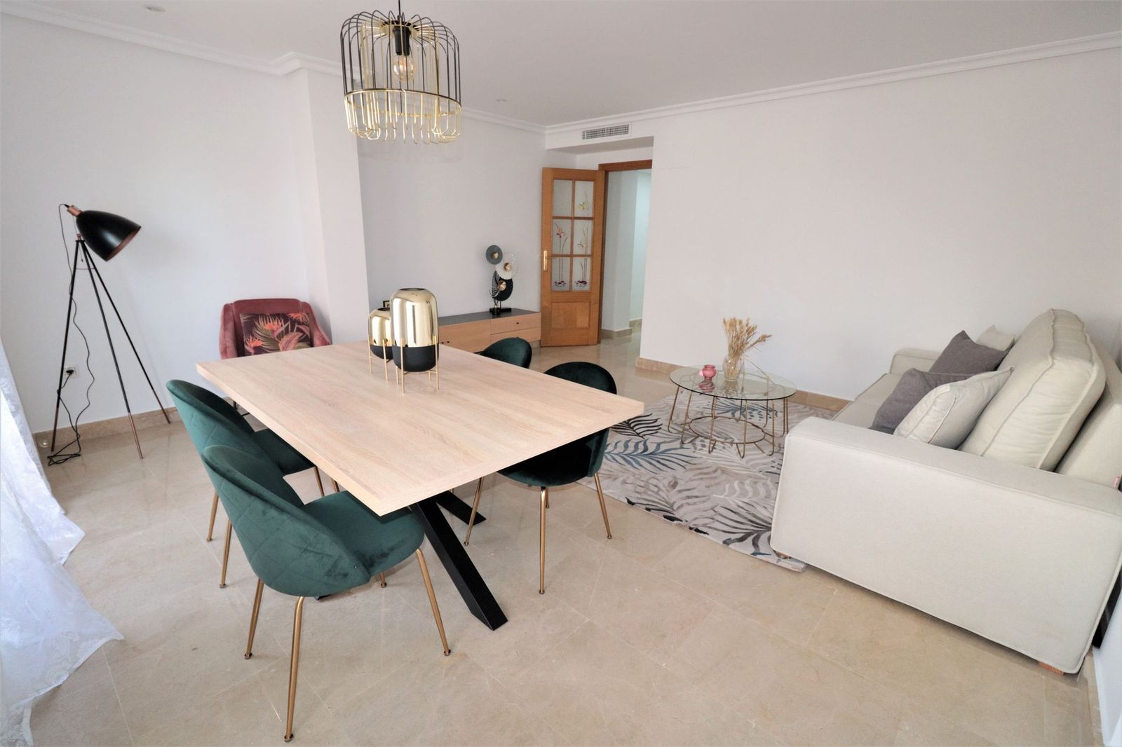 Promotion of new apartments in the center of Torrevieja. image 4