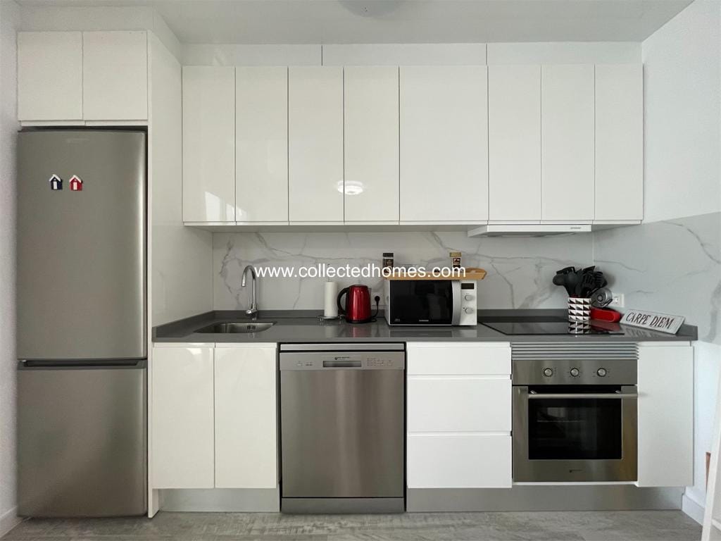 Completely renovated ground floor apartment with lovely patios in La Zenia. image 5