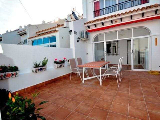 TOWNHOUSE IN PUEBLO PRINCIPE , VILLACOSTA , ORIHUELA COSTA. image 5