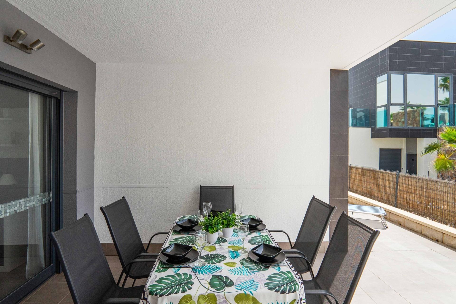 MODERN GROUNDFLOOR APARTMENT IN LOMAS DE CABO ROIG. image 4