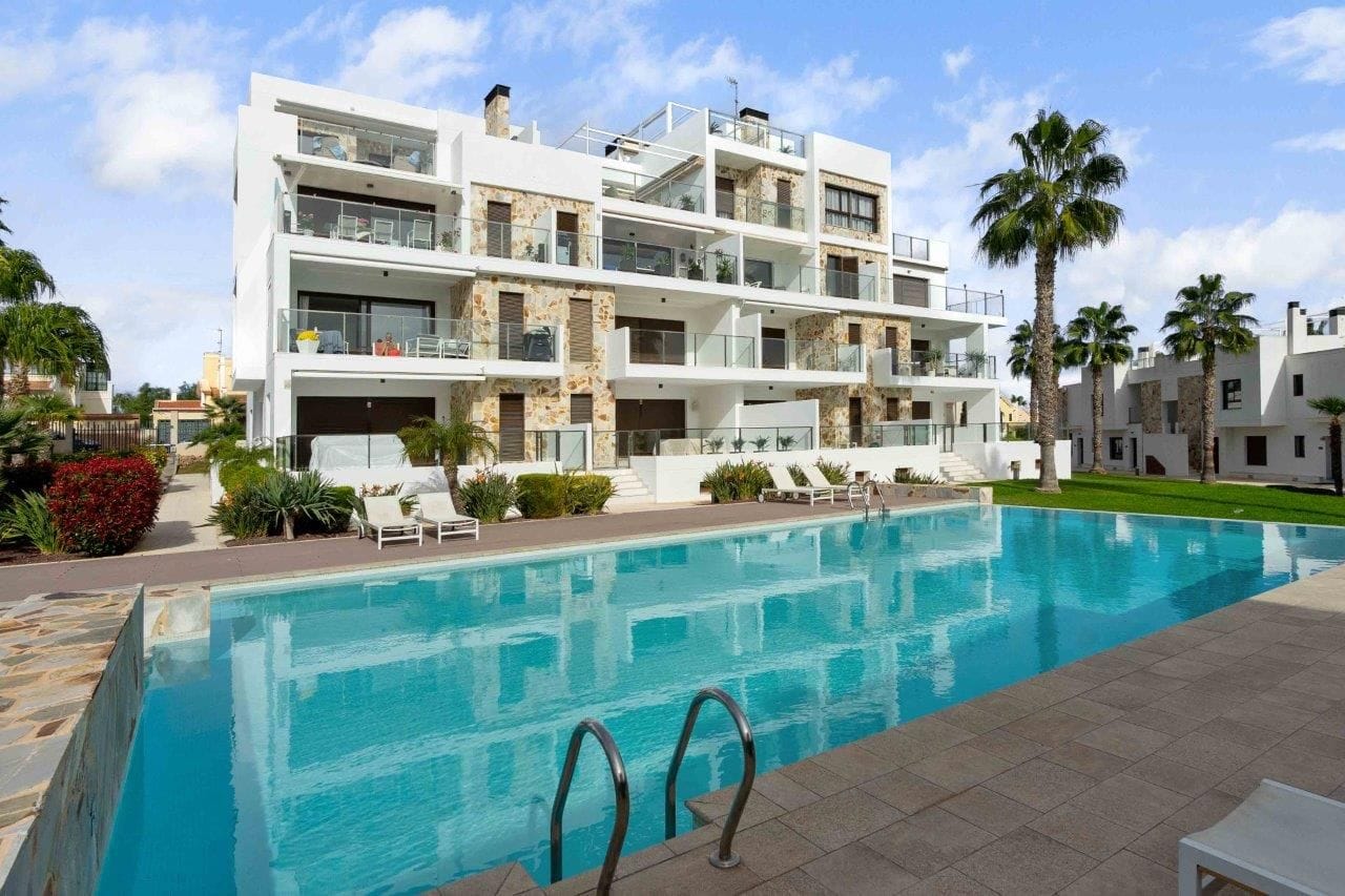 SPECTACULAR APARTMENT IN THE BEAUTIFUL URBANIZATION KO SAMOI - PRIVATE GARAGE SPACE AND STORAGE ROOM. photo 1