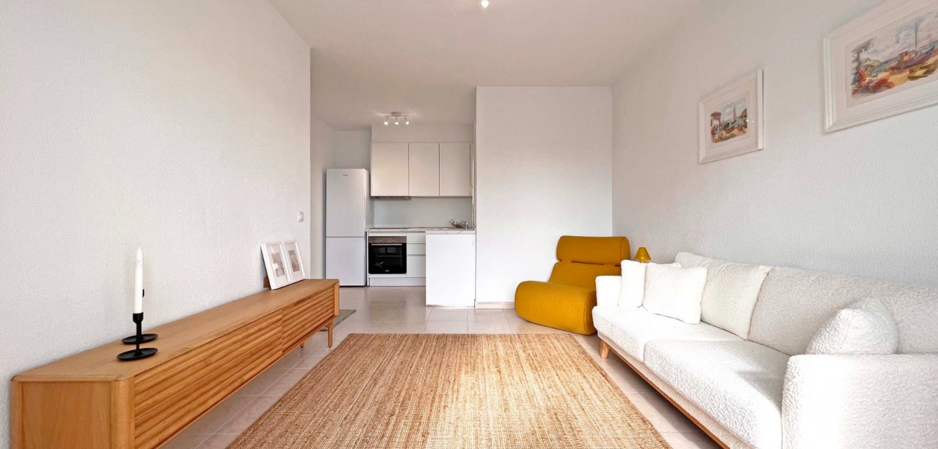 RENOVATED, SOUTH FACING, TOP FLOOR APARTMENT WITH PRIME LOCATION IN PUNTA PRIMA image 3