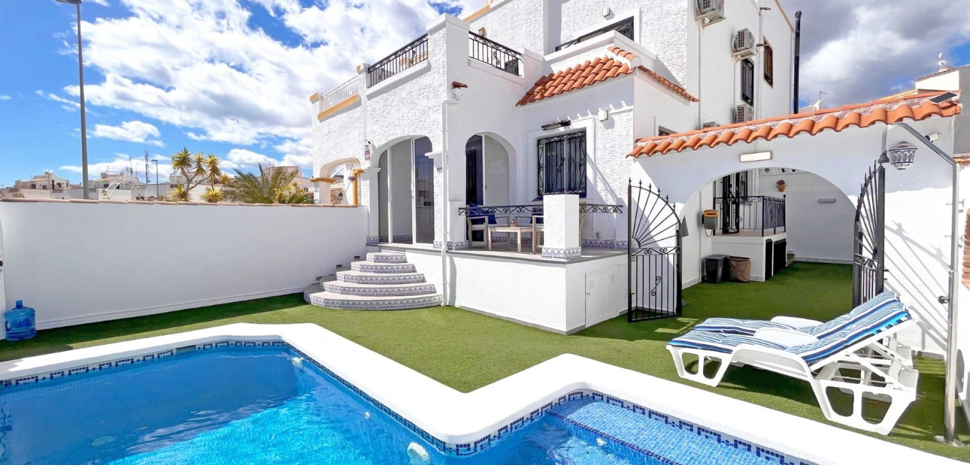 RENOVATED HOUSE WITH PRIVATE POOL AT DREAM HILLS, LOS ALTOS. photo 1