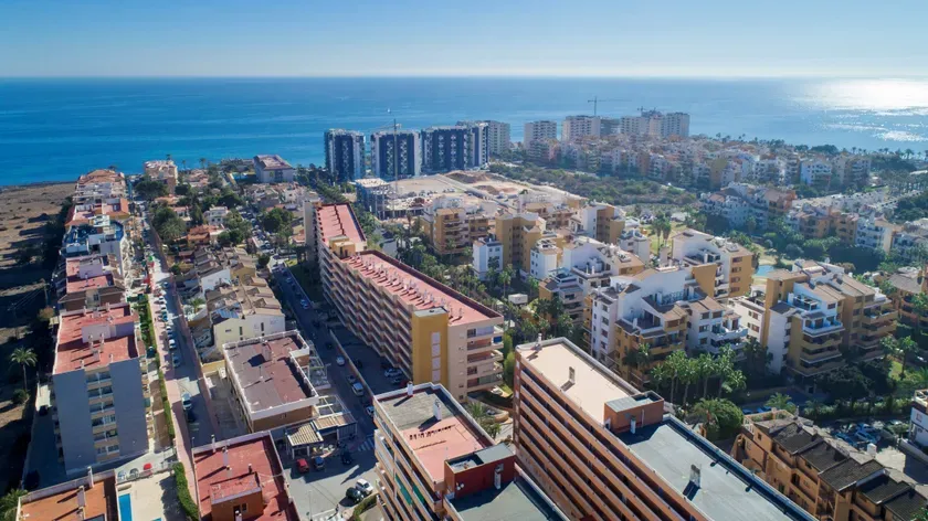 Nice apartment with sea view and garage in Punta Prima. photo 1