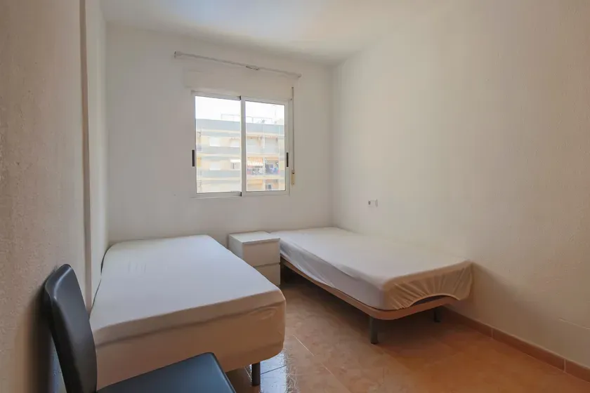 Charming Apartment in the Heart of Torrevieja. image 4