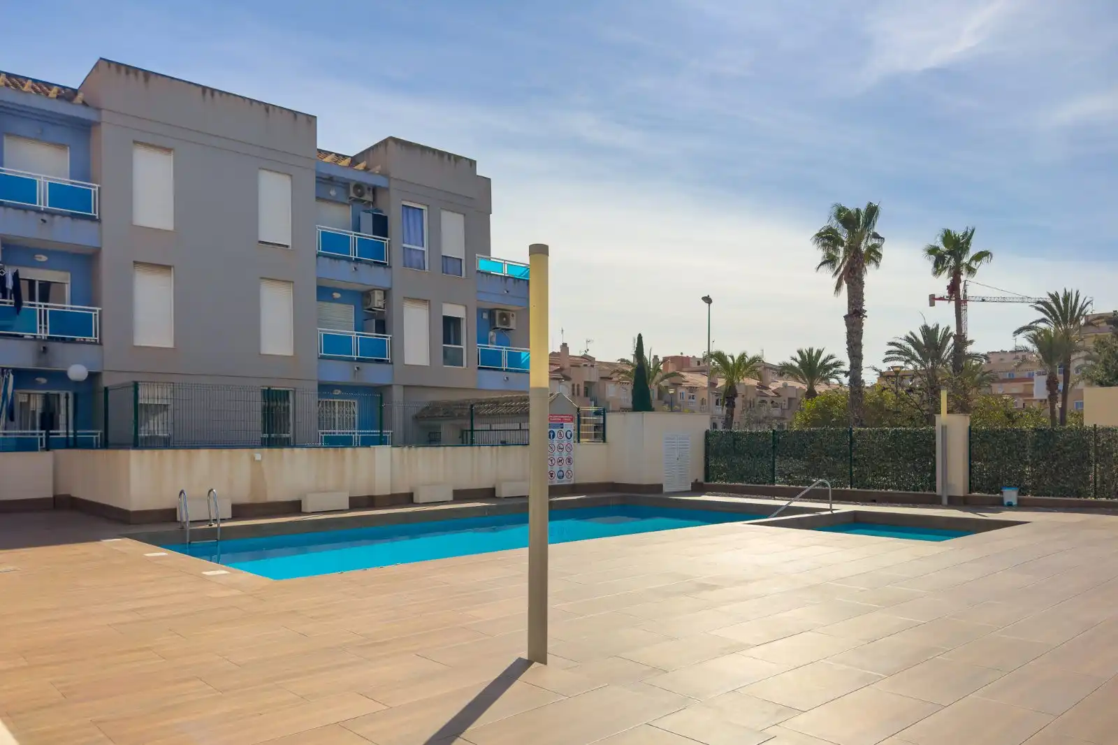 APARTMENT - New Listing image 4