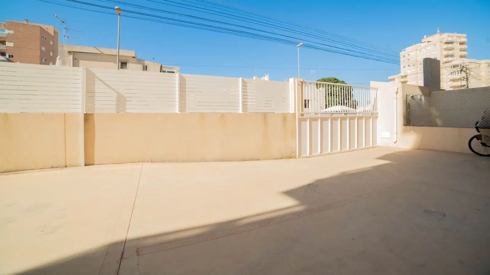 APARTMENT - Torrevieja C image 4