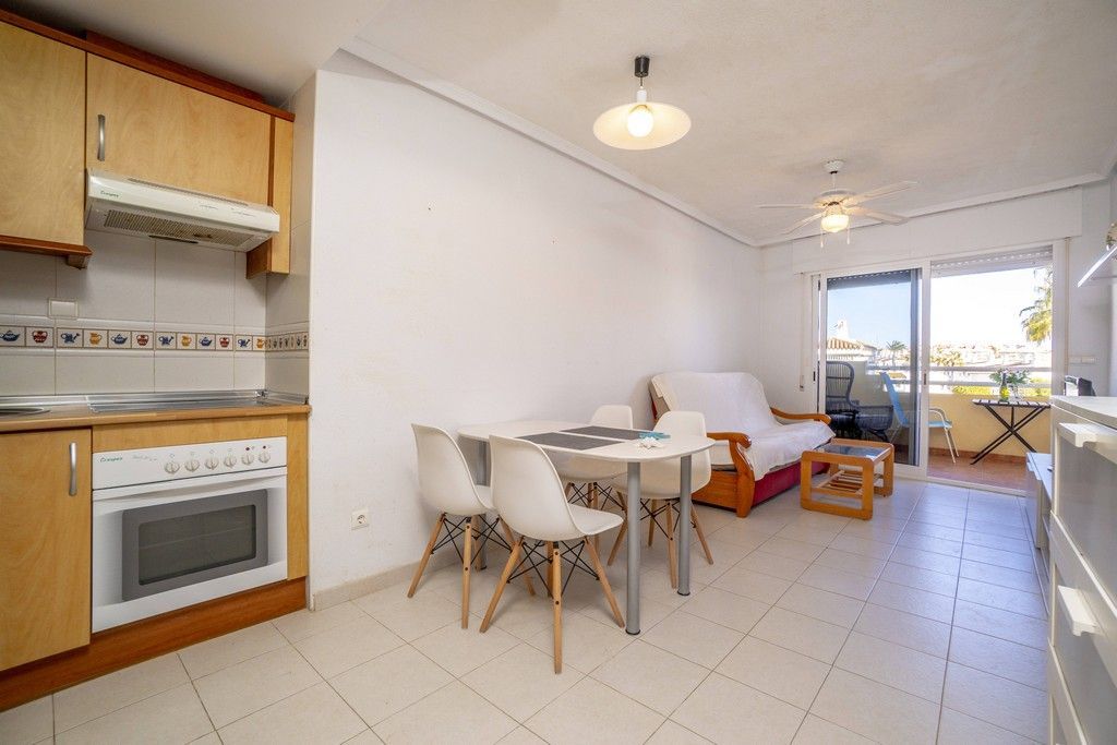 APARTMENT WITH SEA VIEWS IN AGUAMARINA image 5