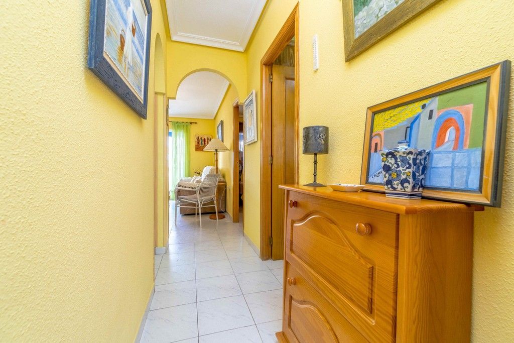 NICE GROUND FLOOR APARTMENT OVERLOOKING THE POOL AT RESIDENCIAL VIÑAMAR VI IN LA MATA BEACH. image 4