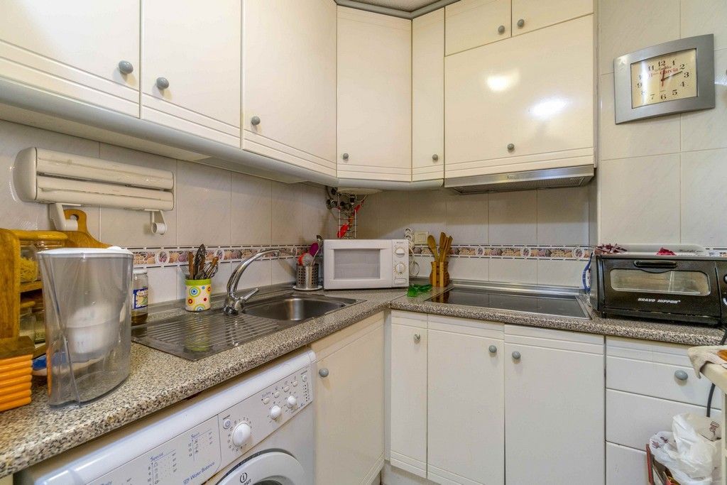 NICE GROUND FLOOR APARTMENT OVERLOOKING THE POOL AT RESIDENCIAL VIÑAMAR VI IN LA MATA BEACH. image 2