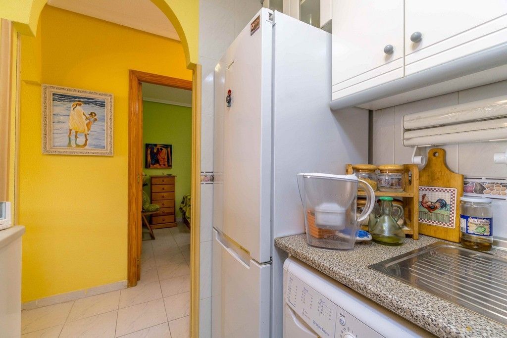 NICE GROUND FLOOR APARTMENT OVERLOOKING THE POOL AT RESIDENCIAL VIÑAMAR VI IN LA MATA BEACH. image 5