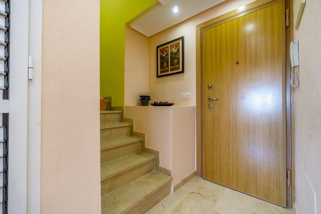 PENTHOUSE 3 BEDROOMS WITH SEA VIEWS IN CAMPOAMOR image 5