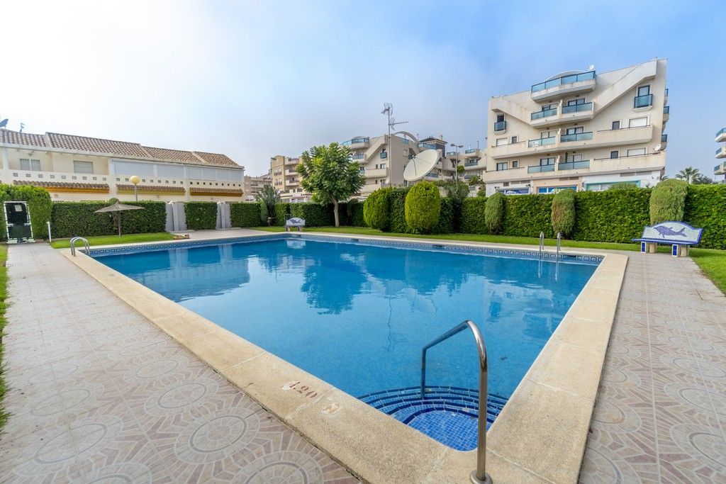 DUPLEX IN AGUAMARINA 200M FROM THE SEA image 2