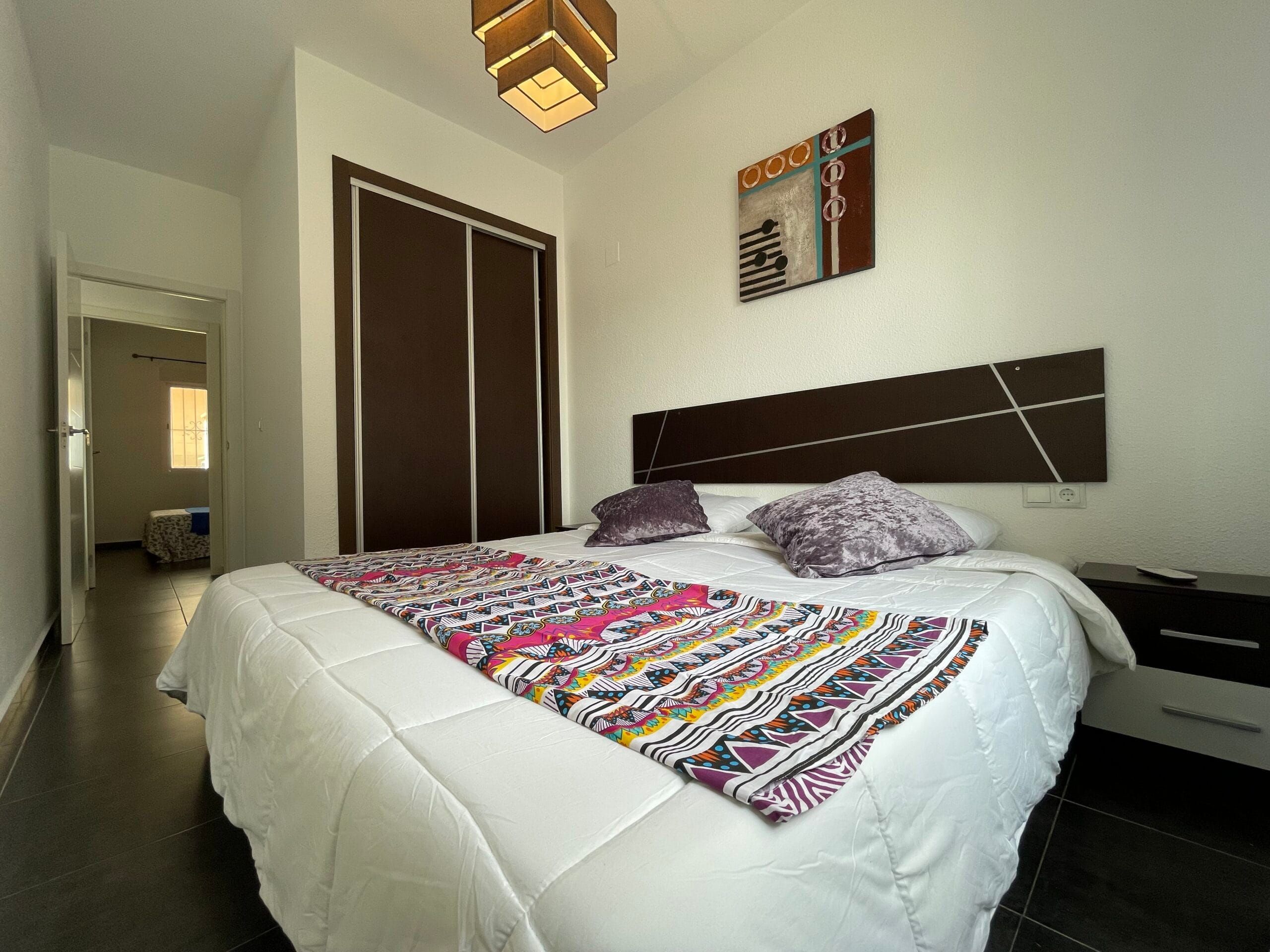 Completely renovated apartment with communal pool and near the beach image 3