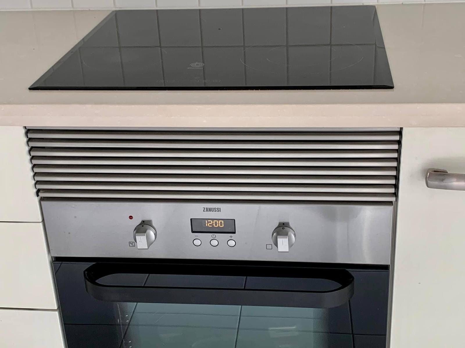 2 bedroom bungalow with private roof terrace in Vista Bella, Aguas Nuevas. image 4