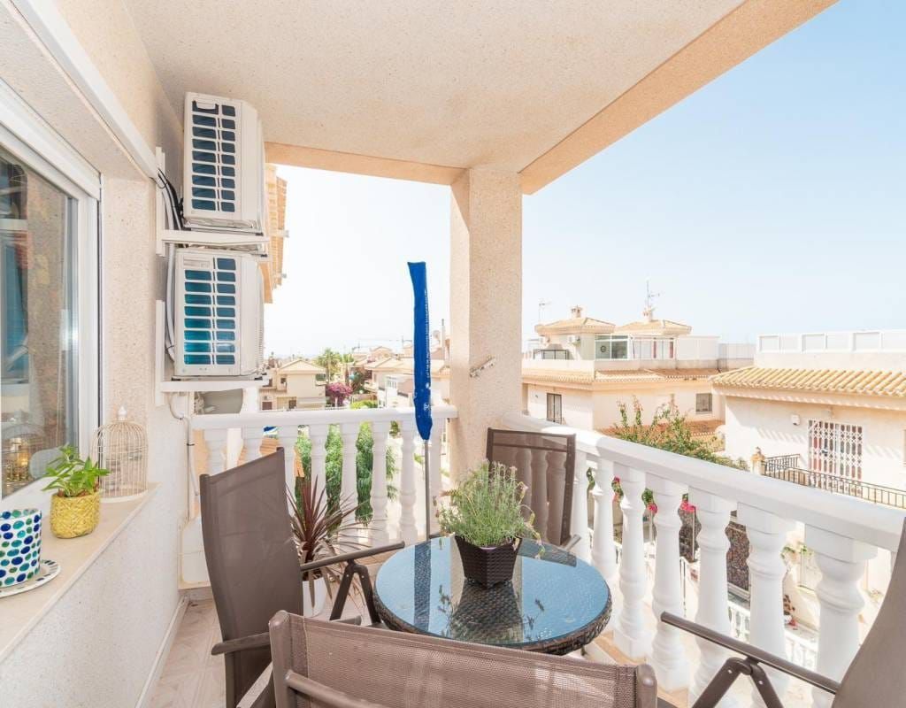 3 BEDROOM APARTMENT IN PLAYA FLAMENCA WITH SEA VIEW image 5