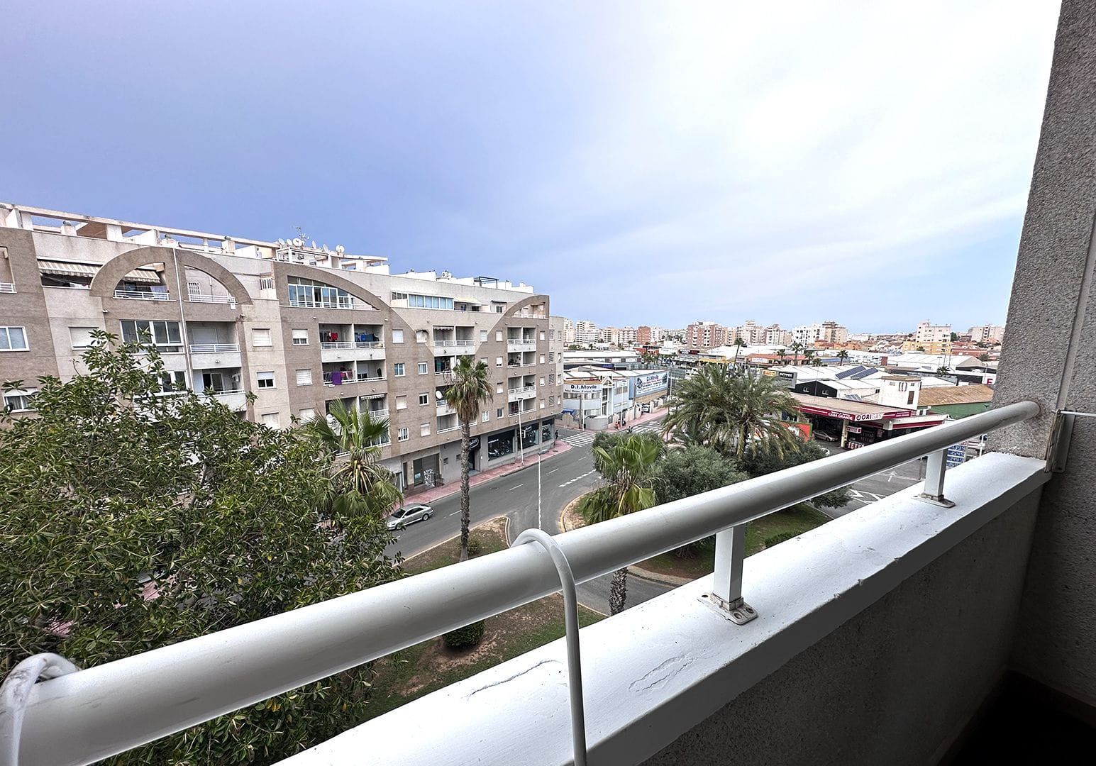2 bedroom apartment recently renovated with garage and pool in Los Balcones. image 2