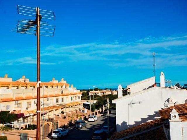 TOWNHOUSE IN PUEBLO PRINCIPE , VILLACOSTA , ORIHUELA COSTA. image 2