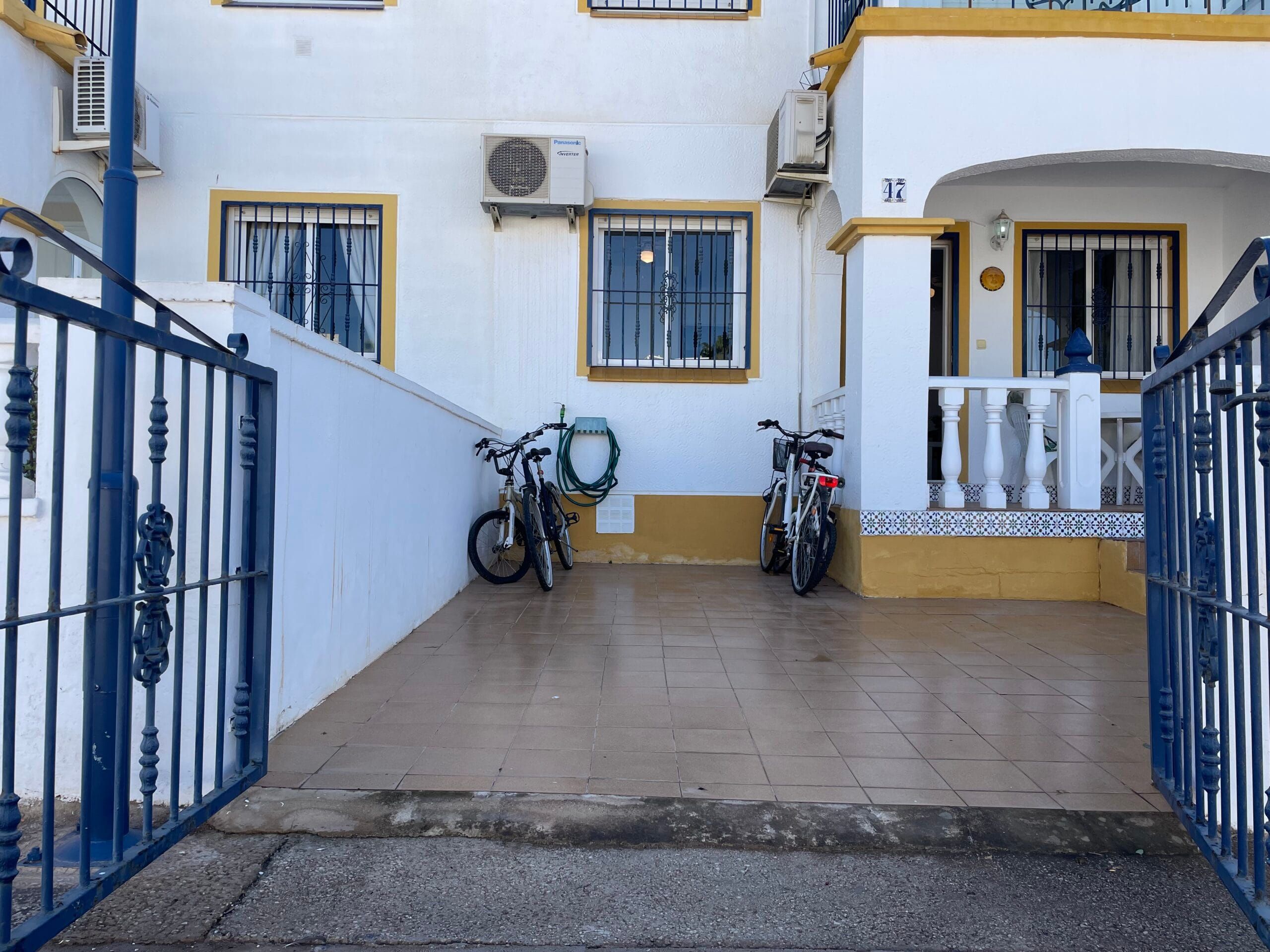 Underground bungalow for sale in popular urbanisation, Jardin del Mar IX. image 4