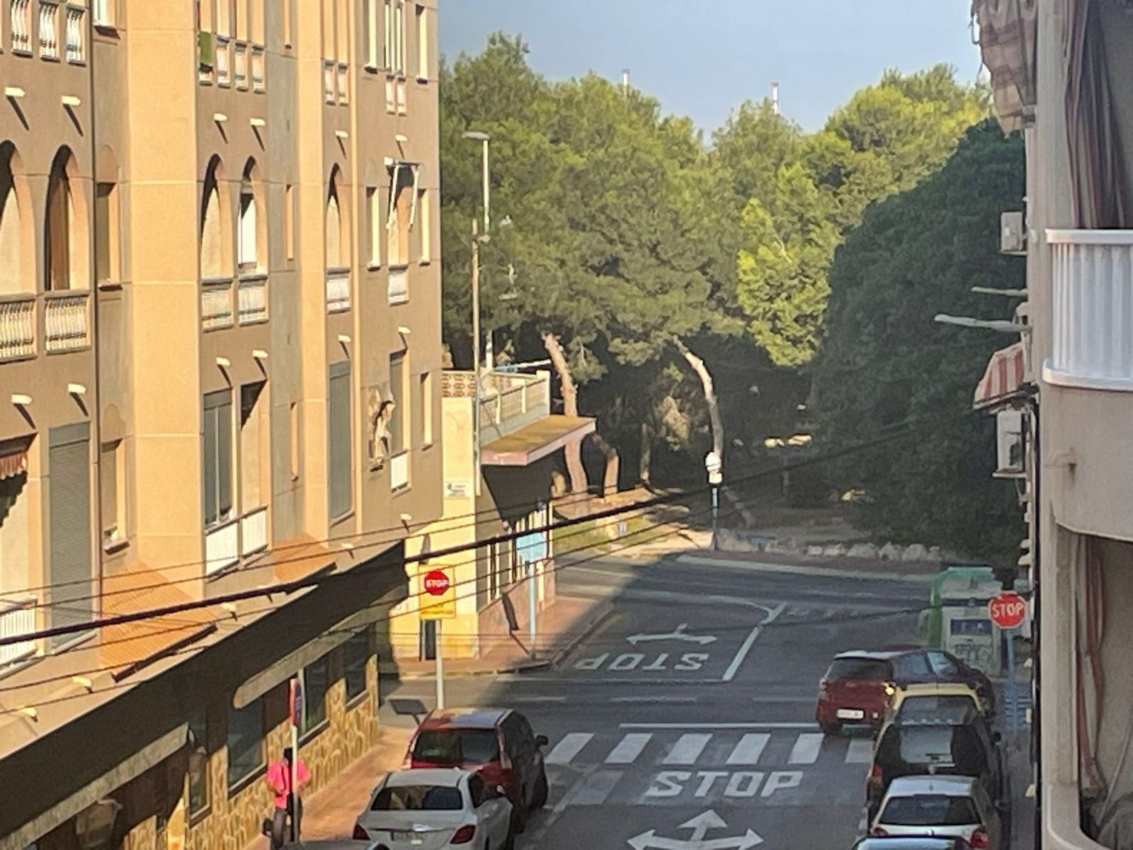 Cosy 2 bedrooms apartment just 200 metres to the Acequion beach. image 3