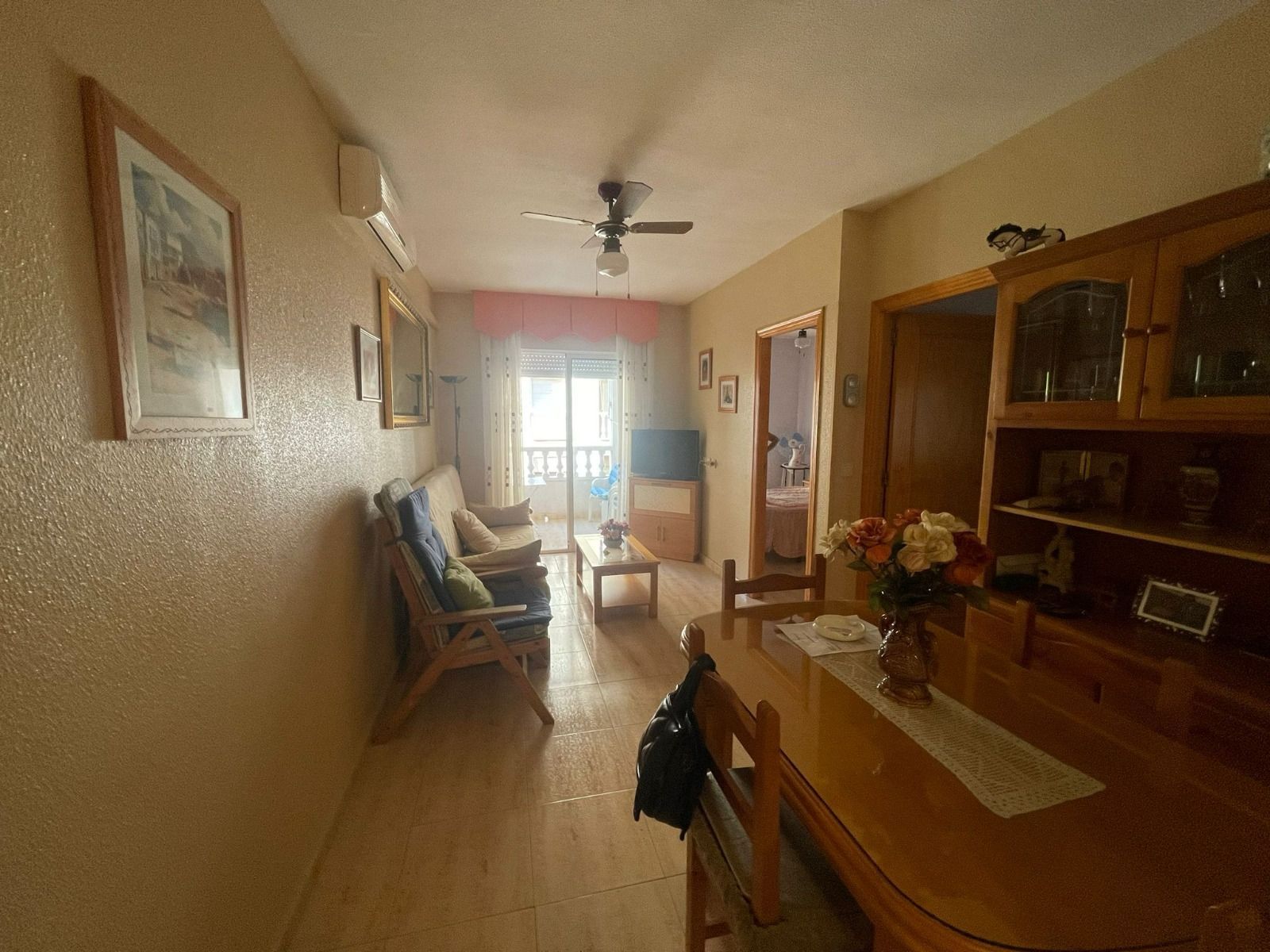 Cosy 2 bedrooms apartment just 200 metres to the Acequion beach. image 2
