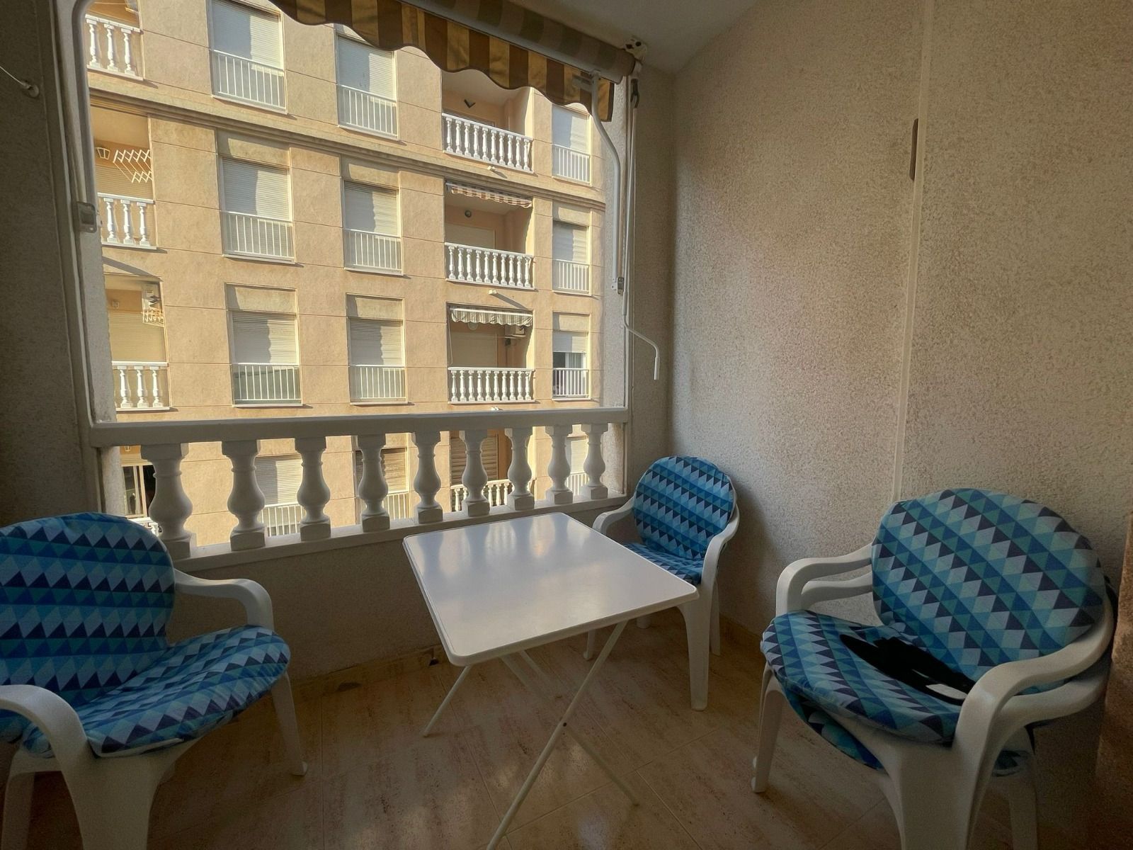 Cosy 2 bedrooms apartment just 200 metres to the Acequion beach. image 4