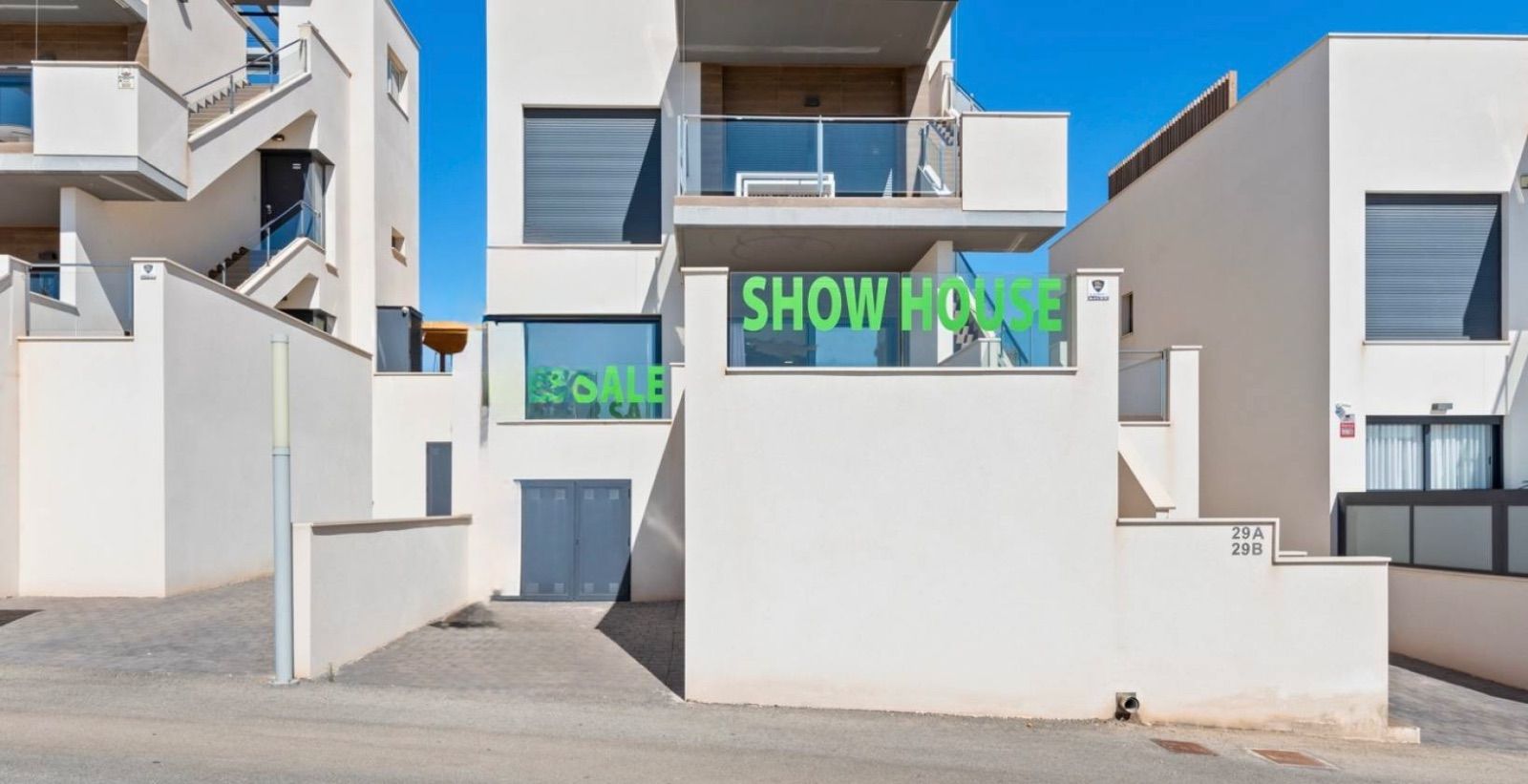 MODERN BUNGALOW FOR SALE IN COSTA BLANCA, SAN MIGUEL DE SALINAS. image 2